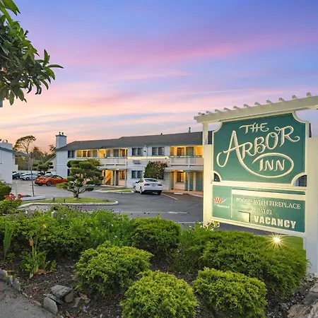 Arbor Inn Monterey-3
